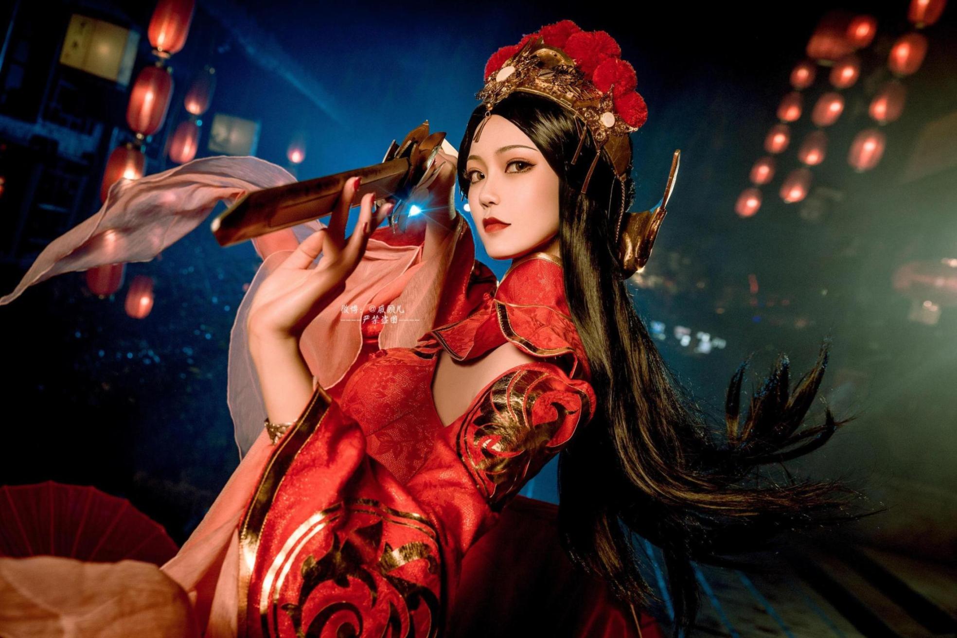 [网络美女] 戚顾儿 王者荣耀 露娜一生所爱高清手机美女壁纸5P