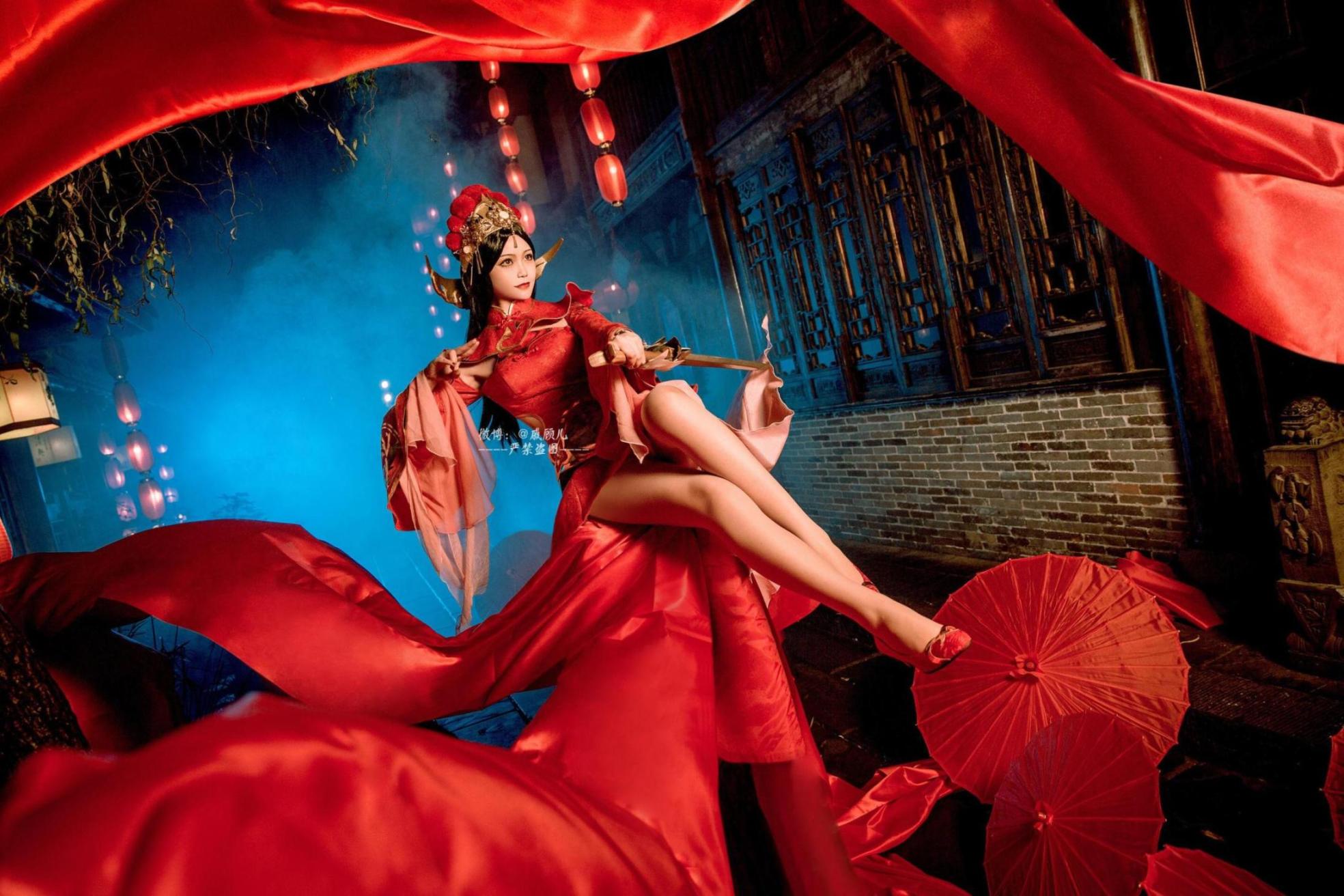 [网络美女] 戚顾儿 王者荣耀 露娜一生所爱高清手机美女壁纸6P