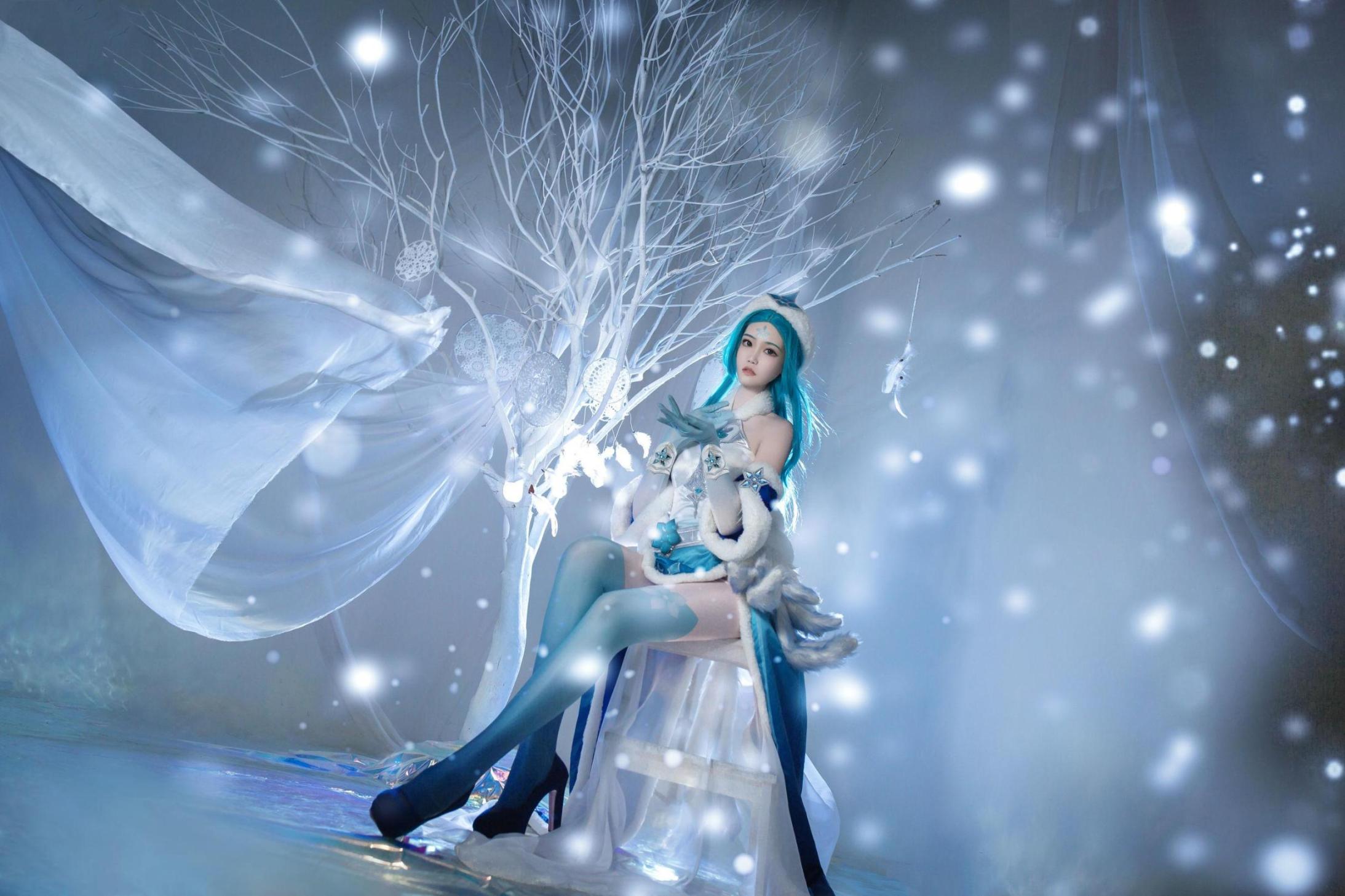 [网络美女] 戚顾儿 王者荣耀 王昭君高清手机美女壁纸11P