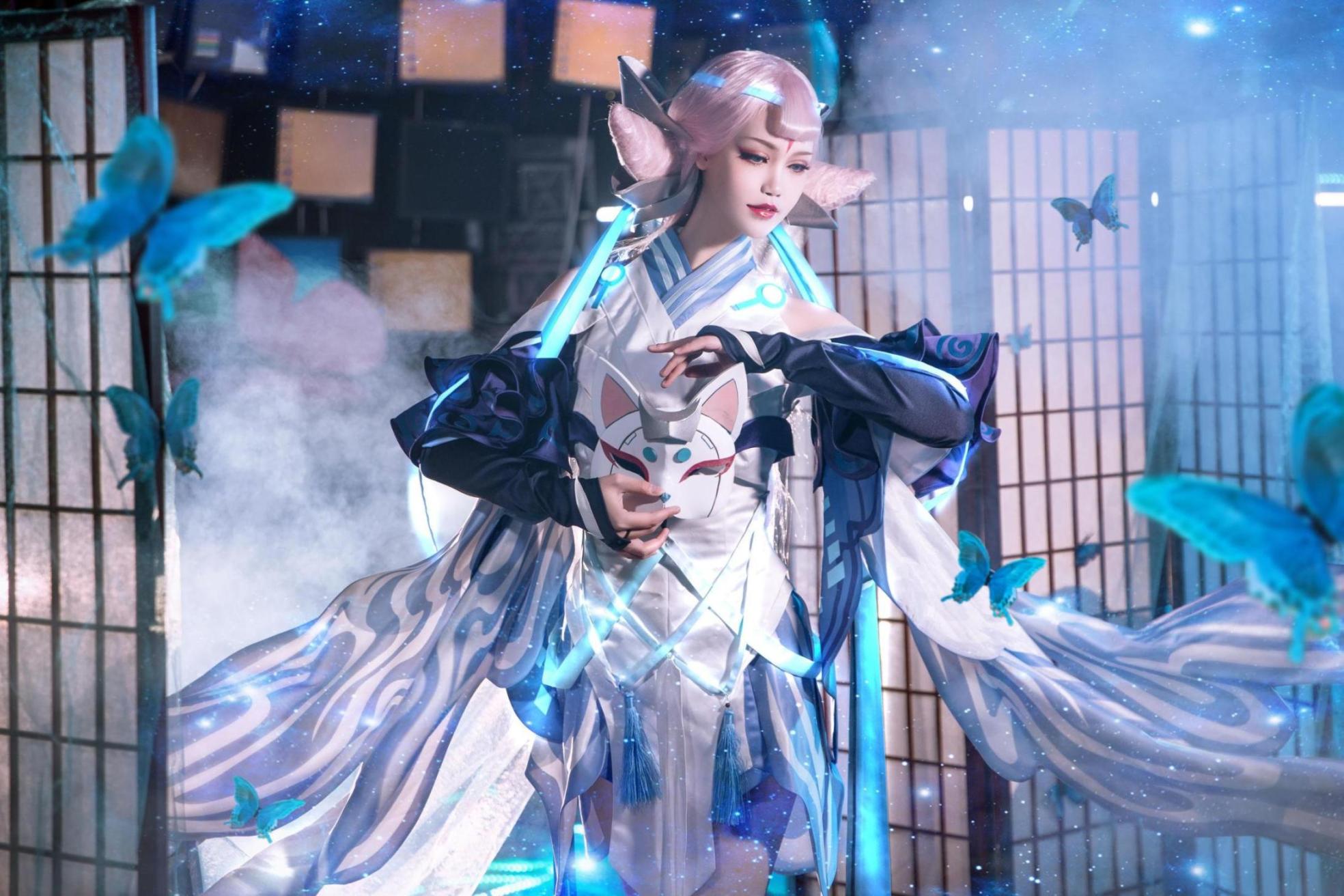 [网络美女] 戚顾儿 王者荣耀 貂蝉高清手机美女壁纸2P