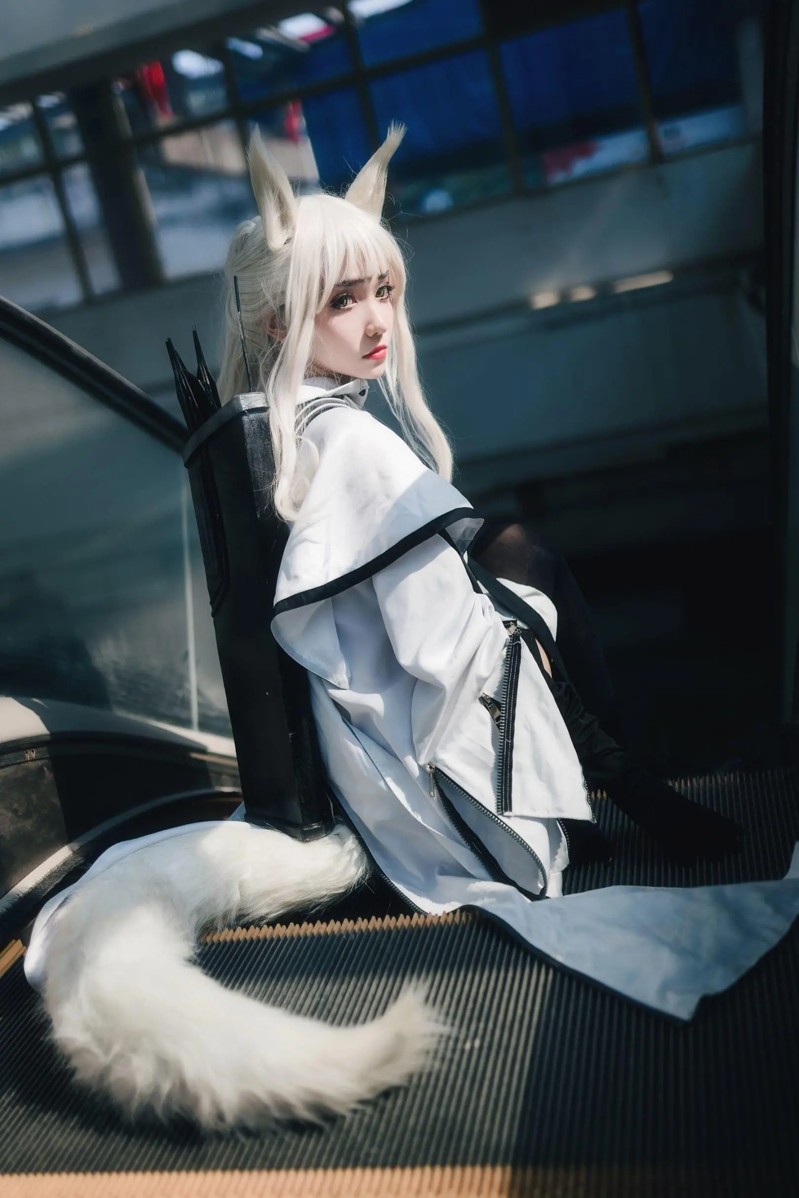 南桃Momoko 白金常服高清写真2P