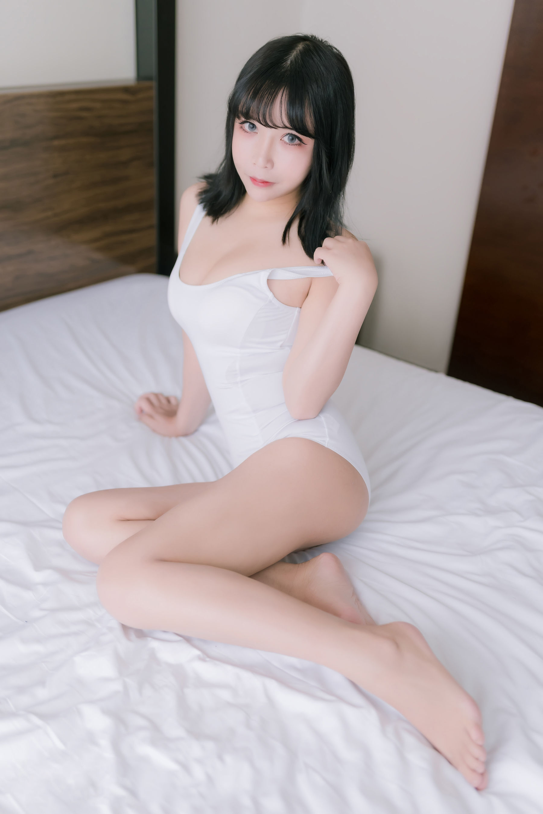 [网络美女] 抱走莫子 大姐姐 高清手机美女壁纸