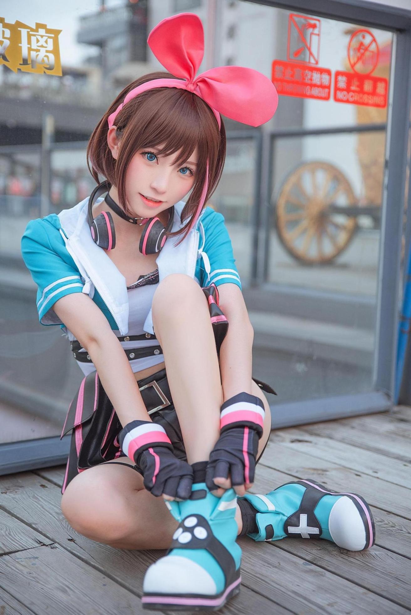 [网络美女] 绮太郎 绊爱 碧蓝航线高清手机美女壁纸2P