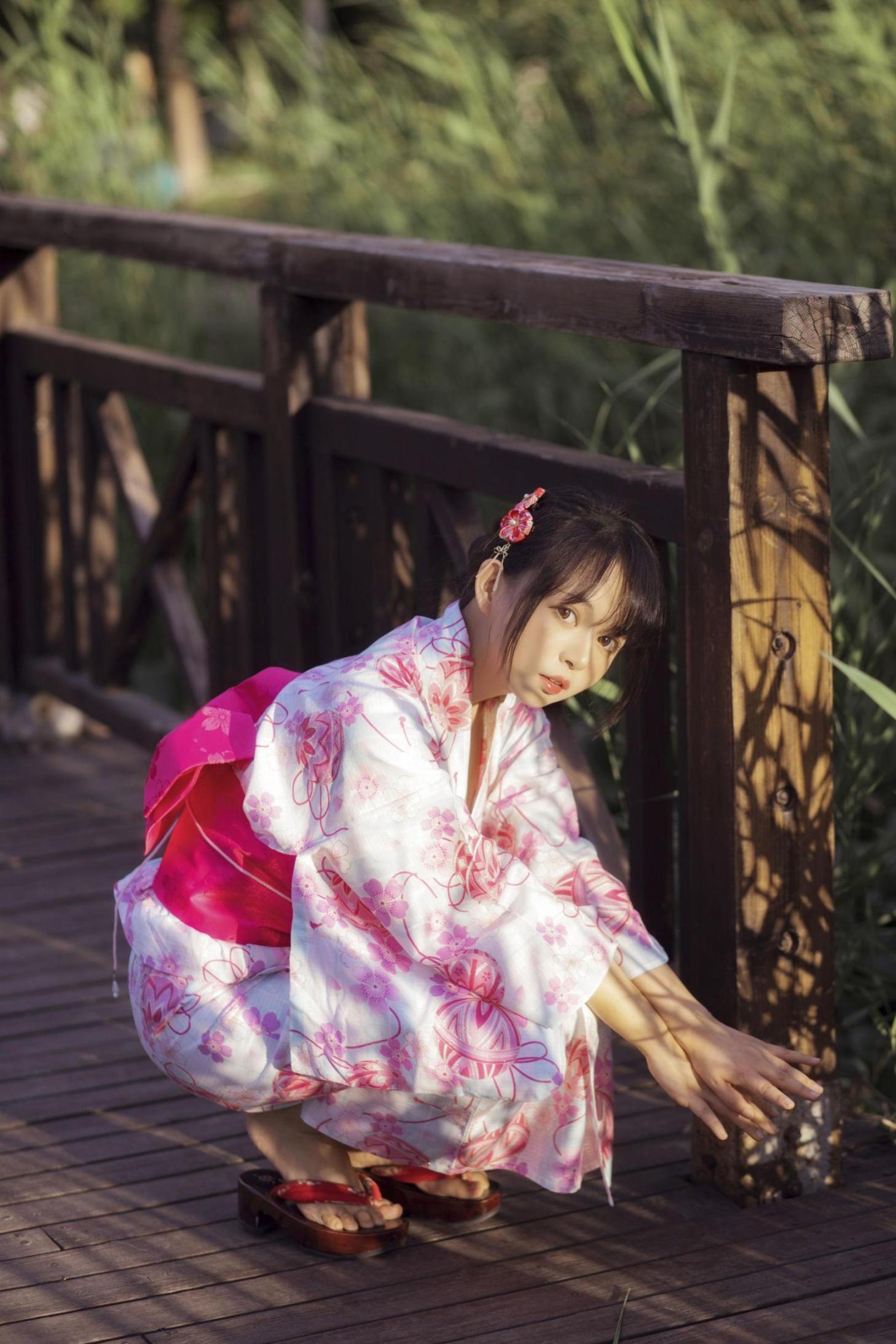 [网络美女] 黑猫猫OvO 和服超进化高清手机美女壁纸9P