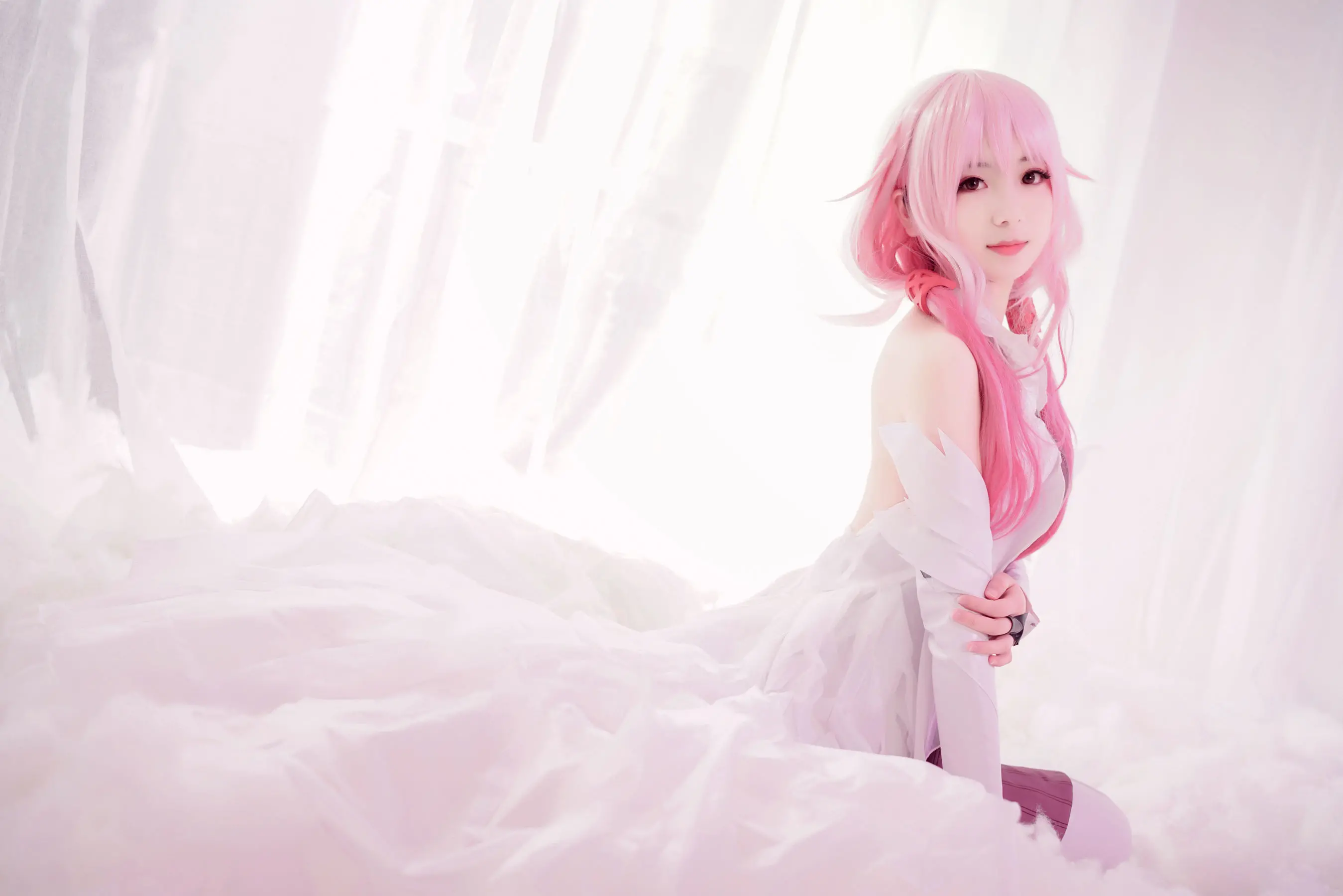 弥音音ww ALTER EGO高清写真6P