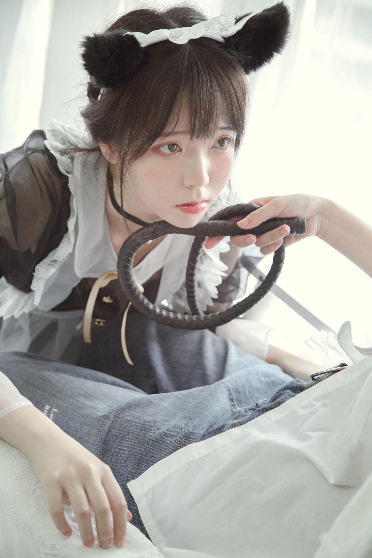 [网络美女] Fushii_海堂 女仆 高清手机美女壁纸