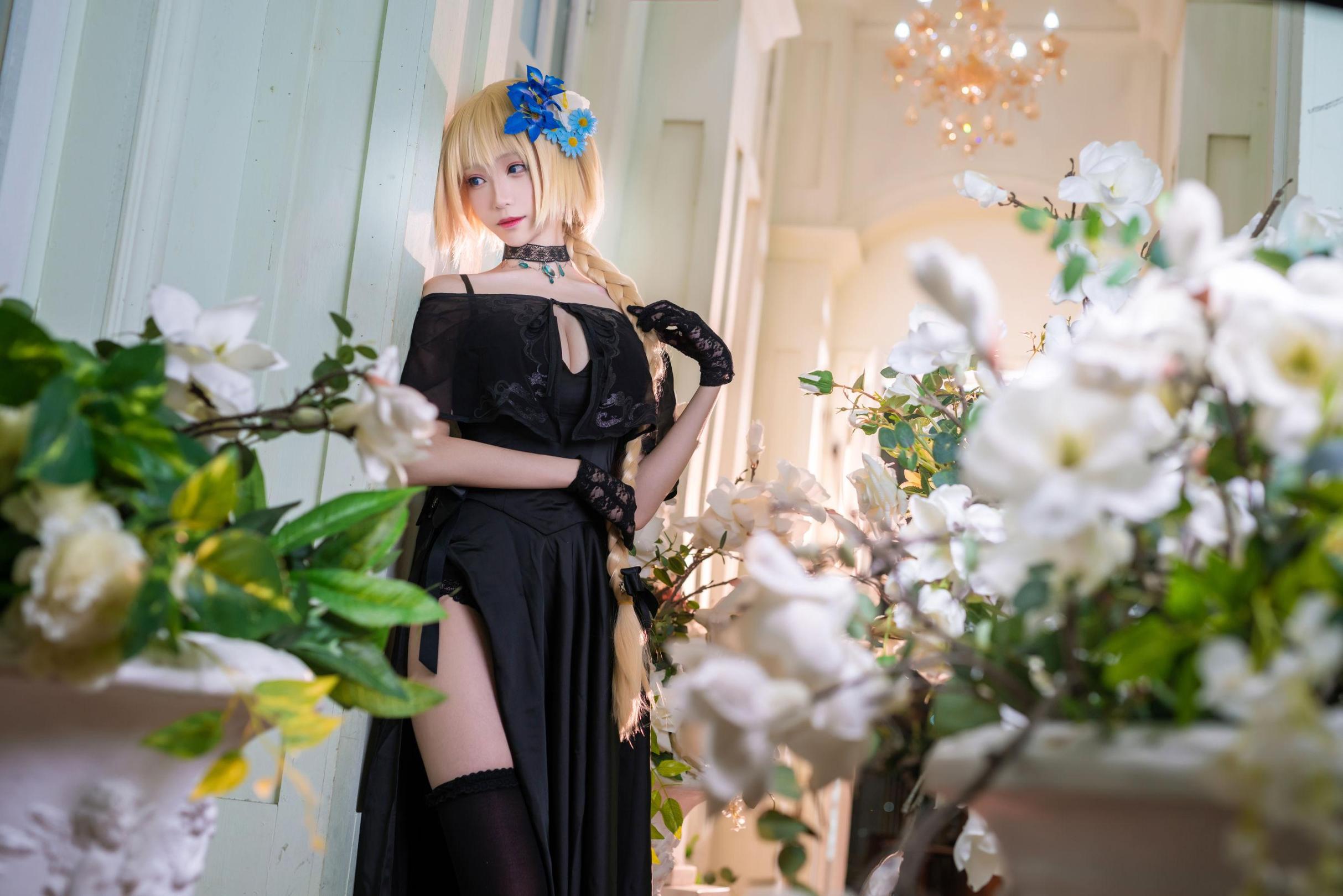 [网络美女] 青青子Js 礼服贞德 高清手机美女壁纸