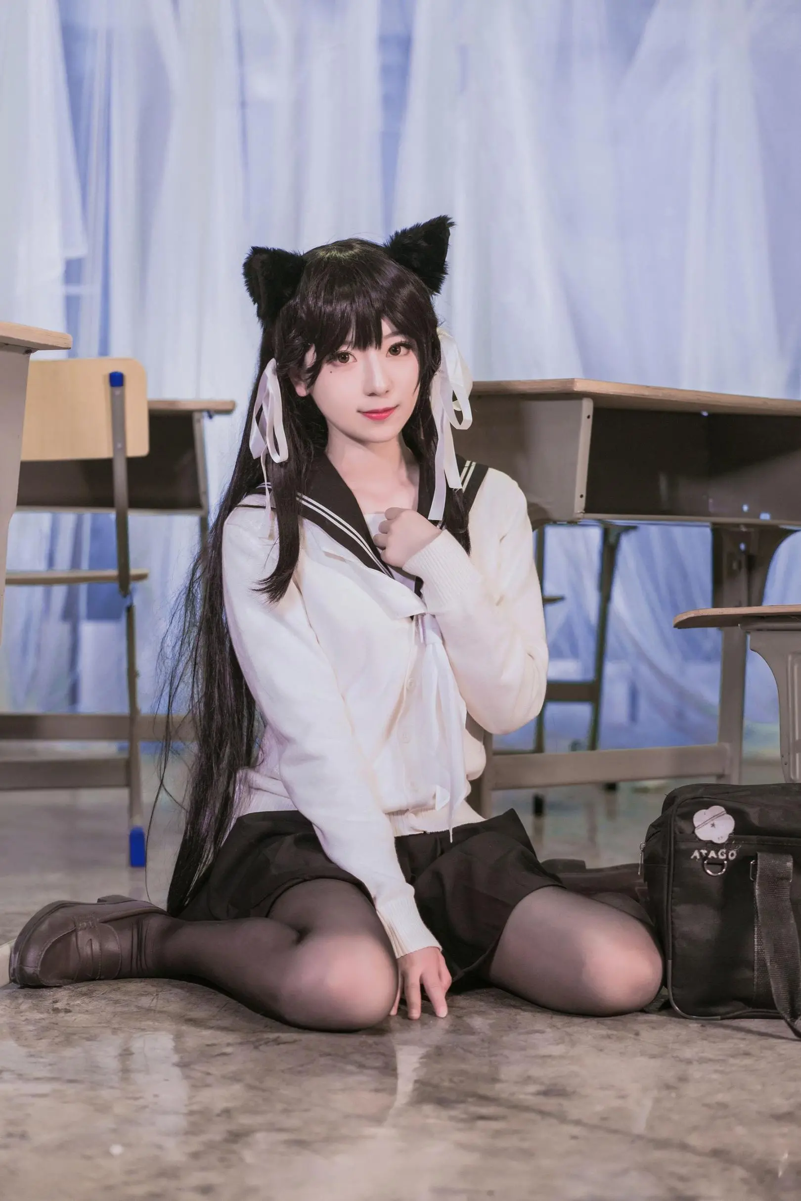 弥音音ww 爱宕校服高清写真2P