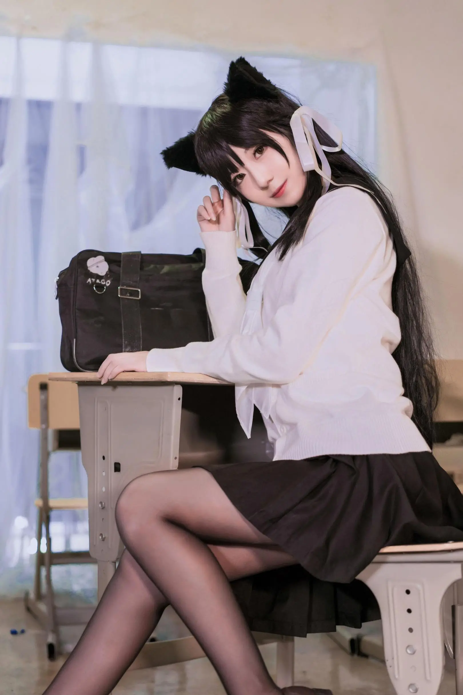 弥音音ww 爱宕校服高清写真4P