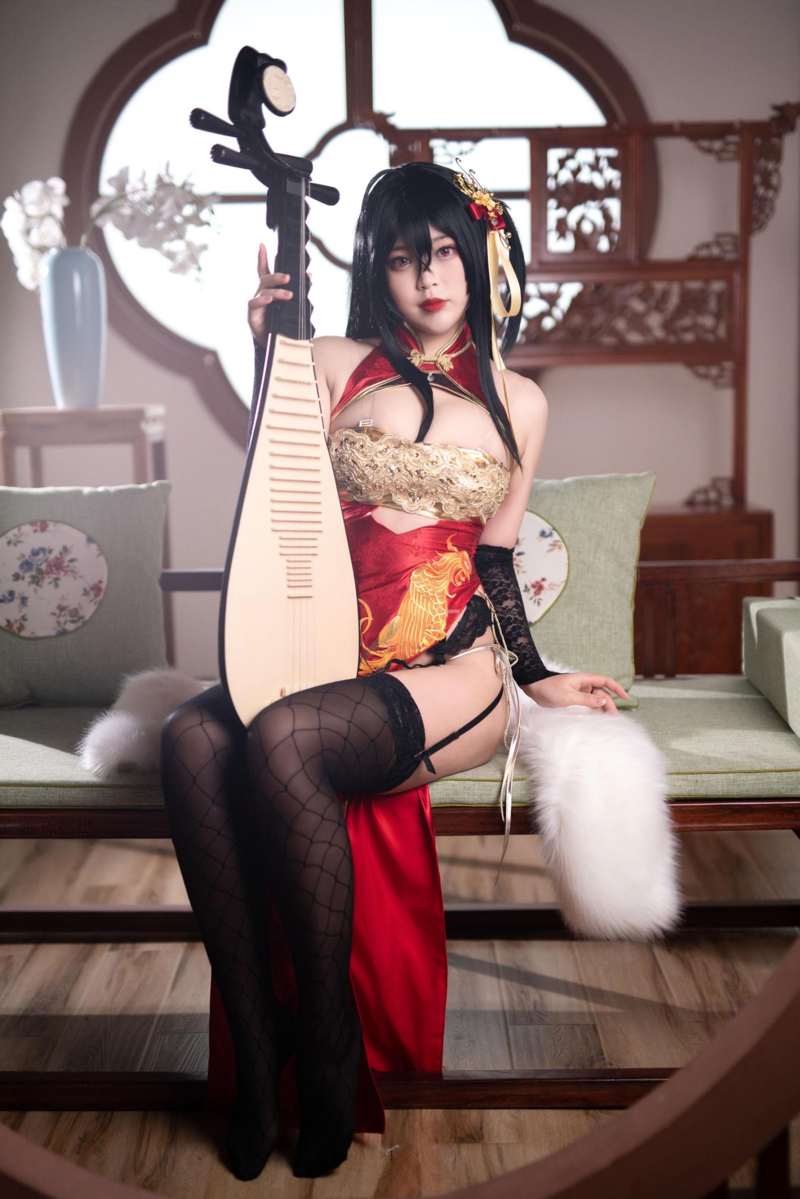 [网络美女] -白烨- 大凤旗袍 高清手机美女壁纸