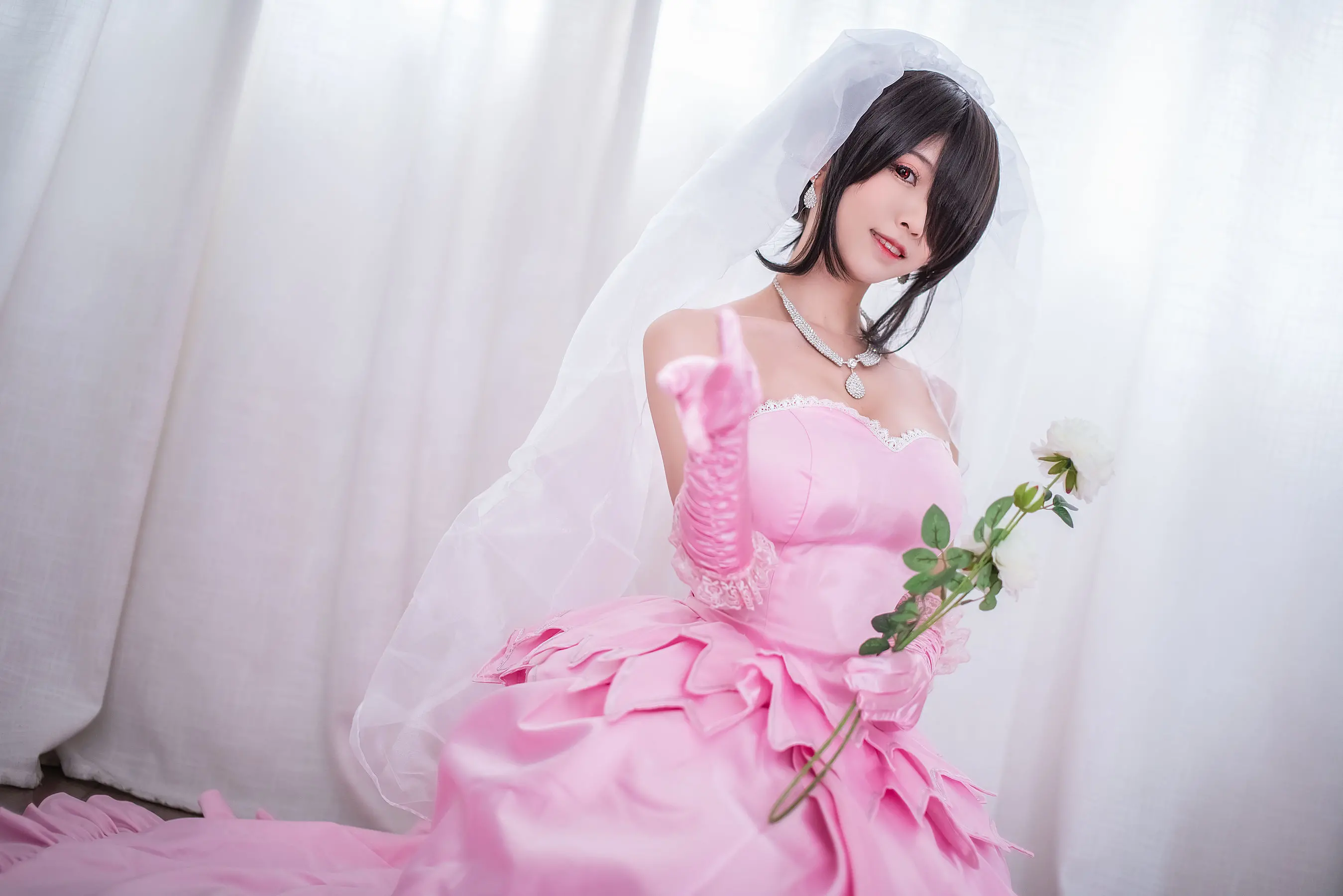 鳗鱼霏儿 狂三系列 婚纱高清写真4P