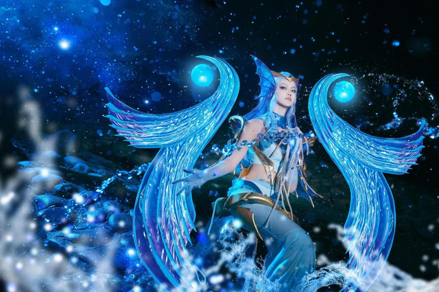 [网络美女] 戚顾儿 王者荣耀 武则天海洋之心高清手机美女壁纸3P