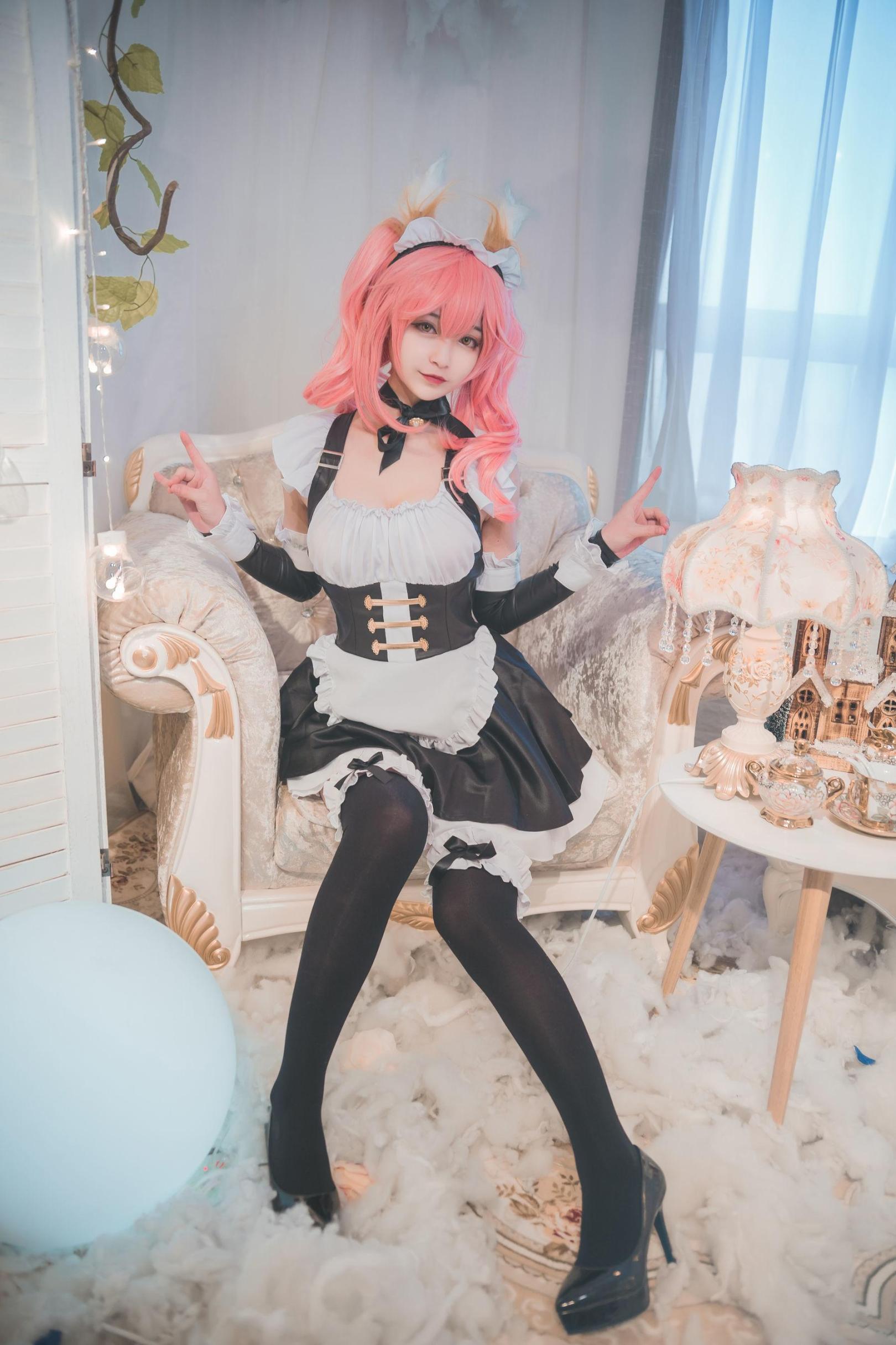[网络美女] 铁板烧鬼舞w 玉藻前女仆 高清手机美女壁纸