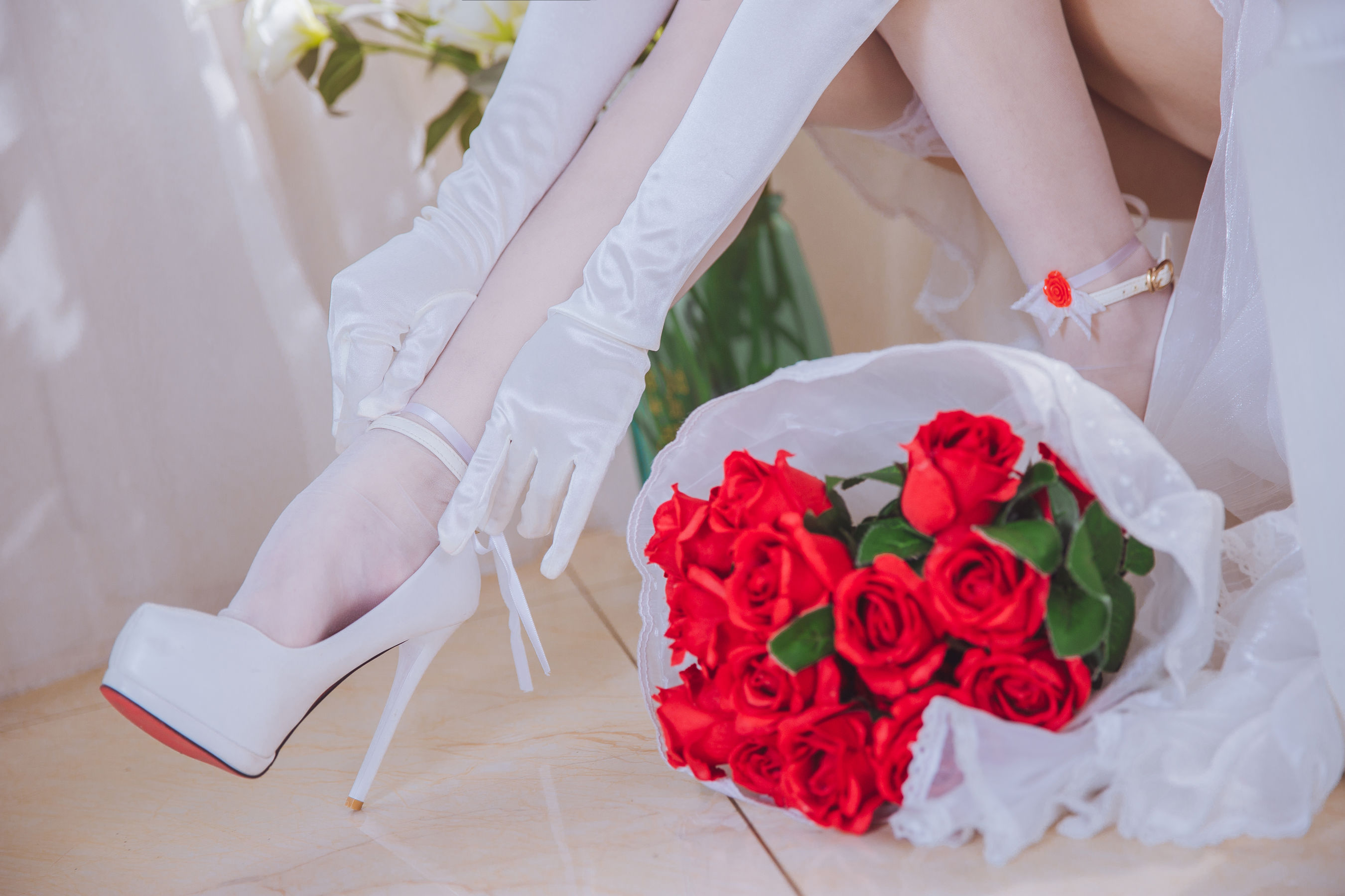 [网络美女] 日奈娇 g36c 礼服高清手机美女壁纸26P