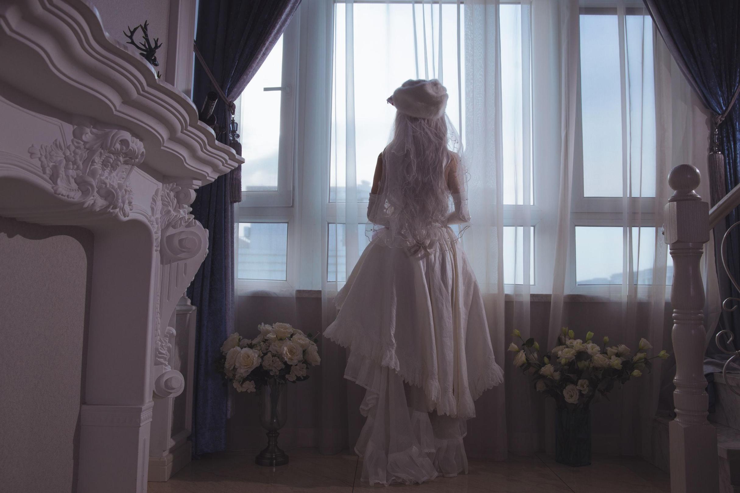 [网络美女] 日奈娇 g36c 礼服高清手机美女壁纸14P