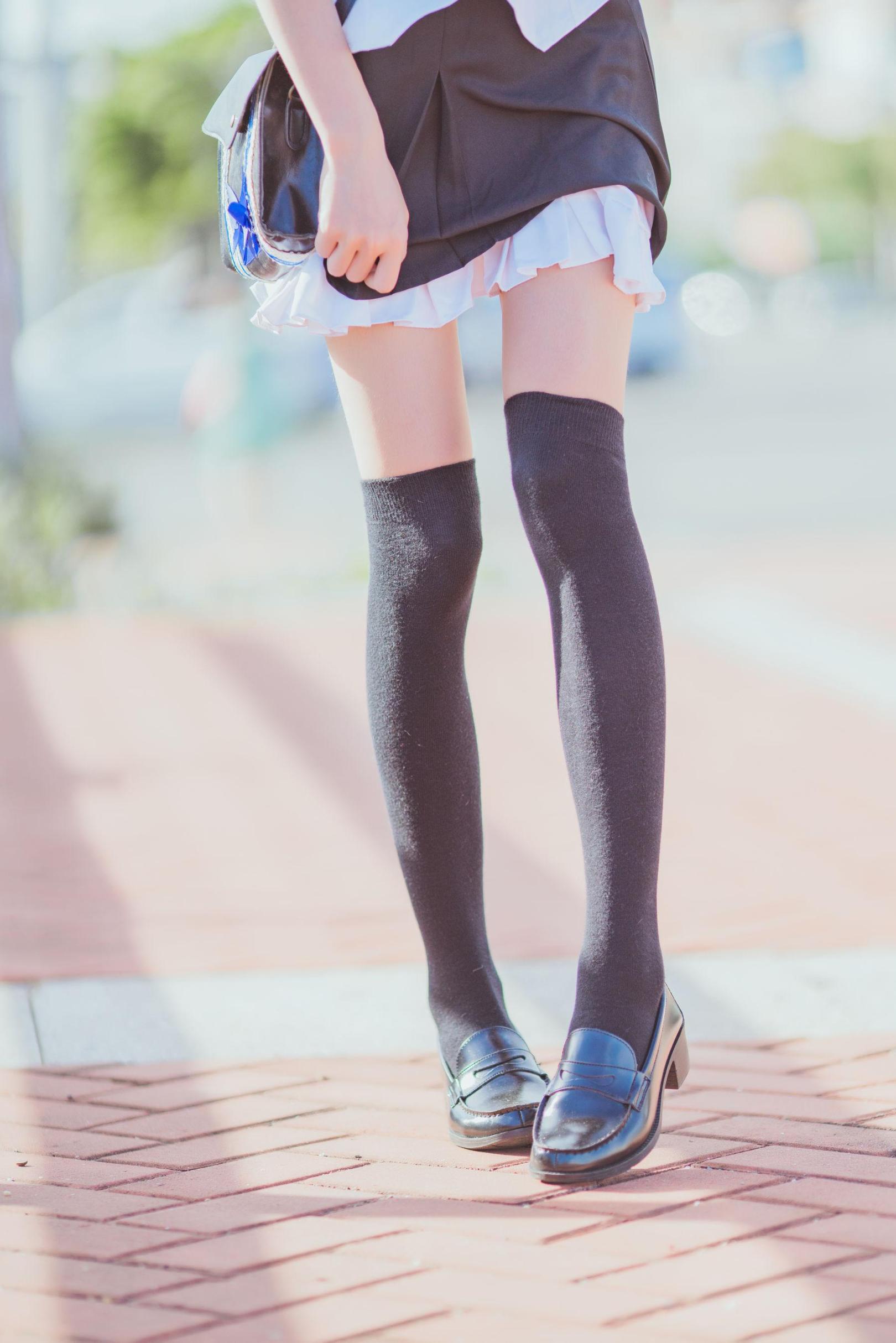 [网络美女] 桜桃喵 五更琉璃高清手机美女壁纸21P