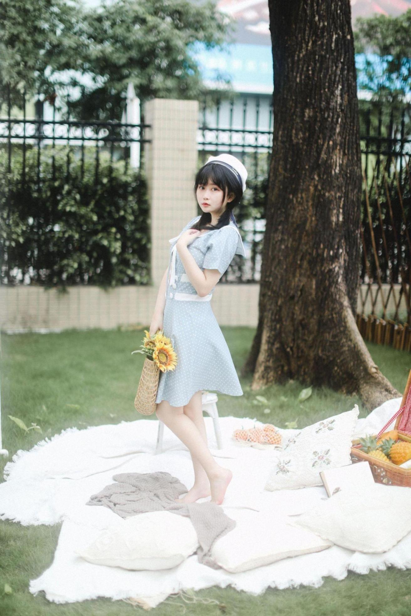 [网络美女] 是依酱呀 欧风高清手机美女壁纸6P