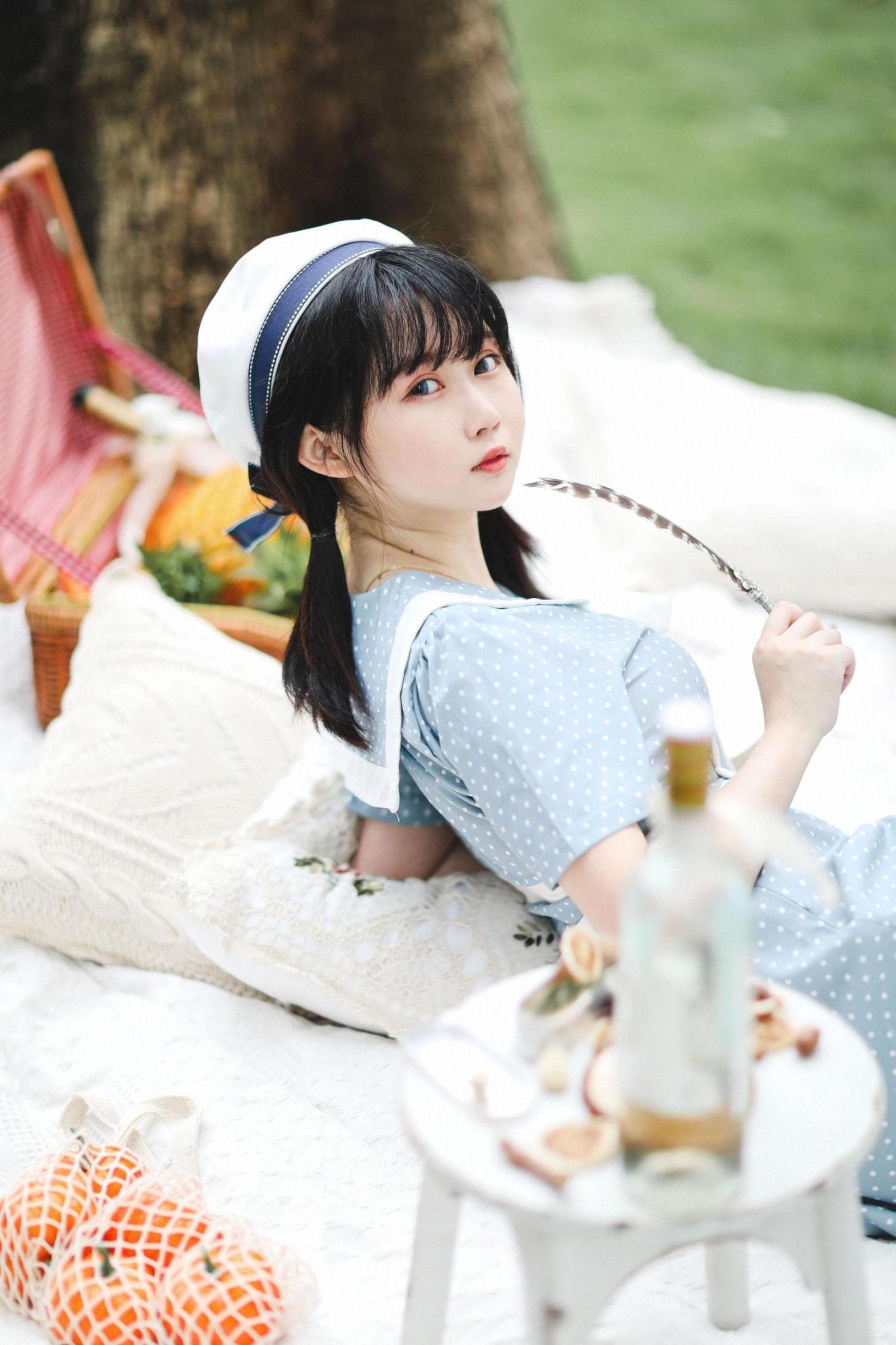 [网络美女] 是依酱呀 欧风高清手机美女壁纸10P