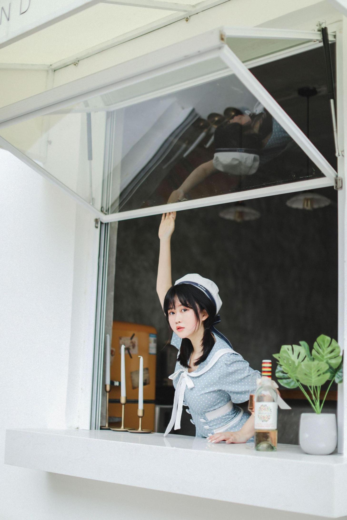 [网络美女] 是依酱呀 欧风高清手机美女壁纸14P