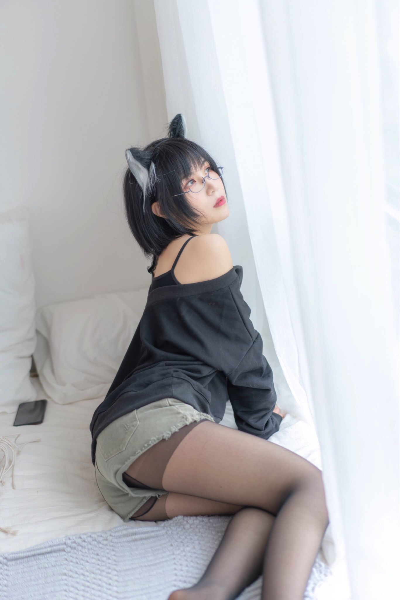 [网络美女] 逐月su 日常猫娘高清手机美女壁纸7P