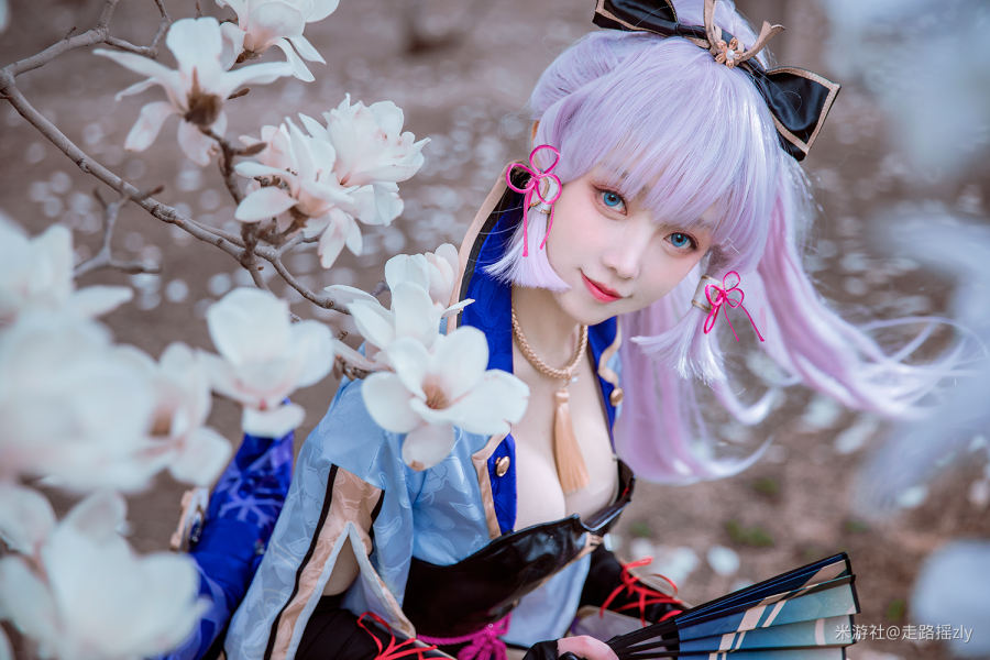[米游社] 走路摇zly 神里绫华cos-走路摇高清手机美女壁纸8P