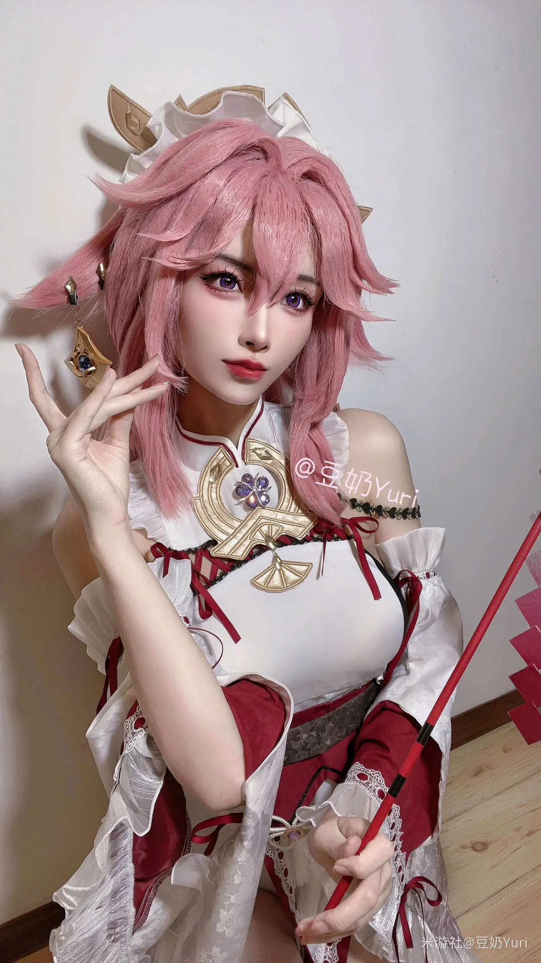 豆奶Yuri 八重神子cos-豆奶Yuri高清写真6P