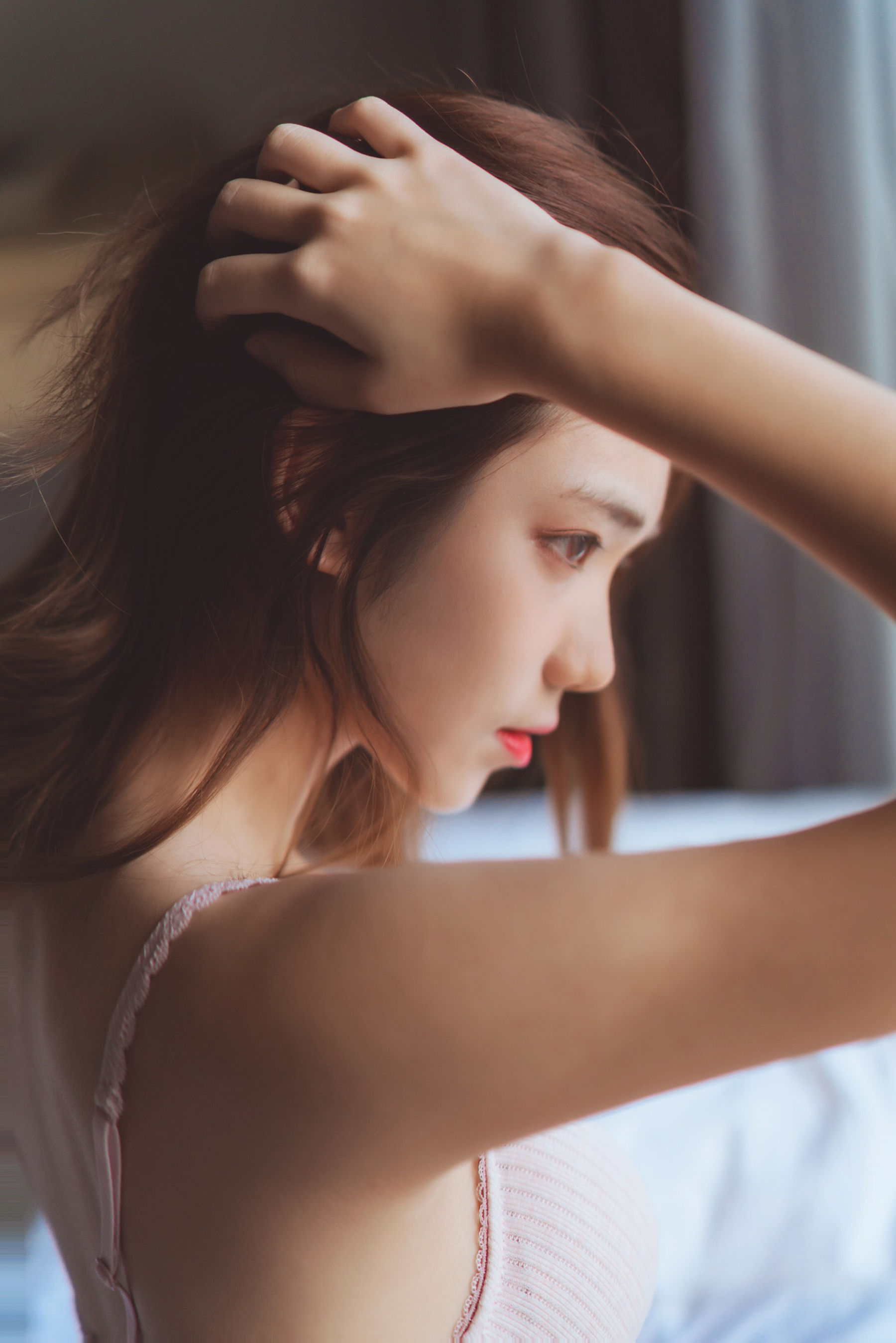 [网络美女] 南桃Momoko 粉色内衣 高清手机美女壁纸