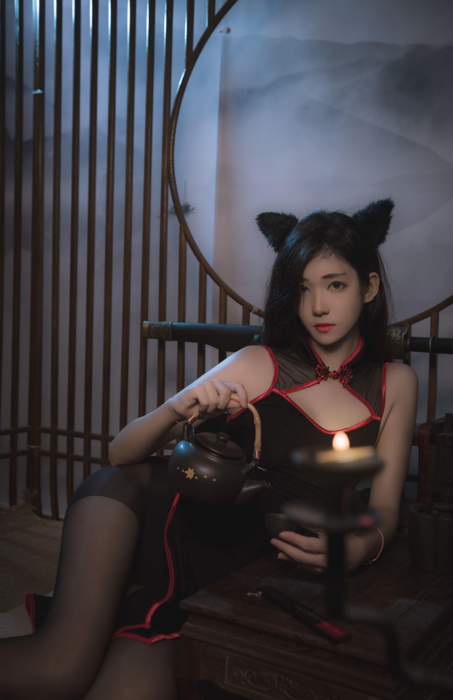 [网络美女] 南桃Momoko 黑旗袍 高清手机美女壁纸