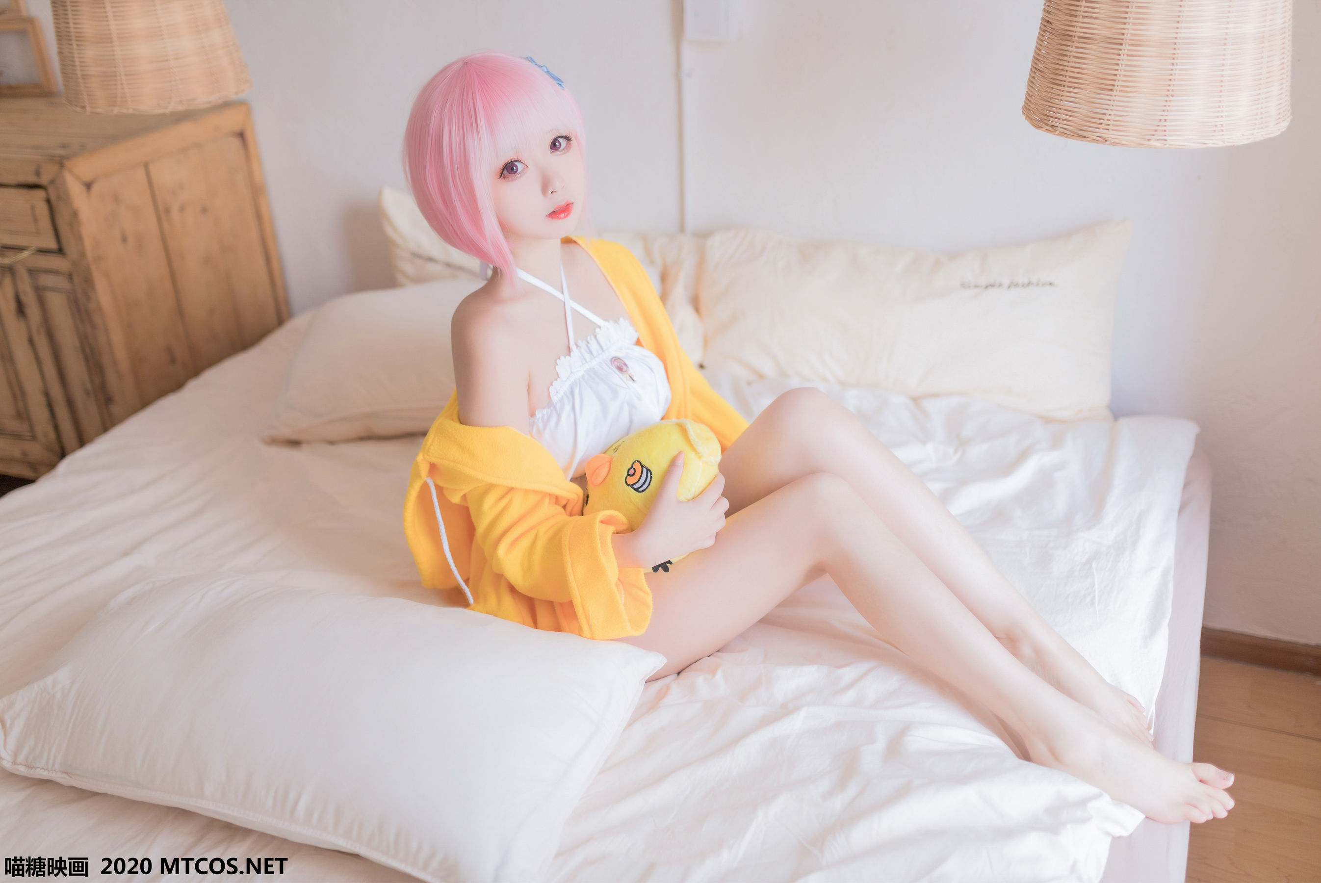 [喵糖映画] 嶋葵 贪睡的嶋葵高清手机美女壁纸25P