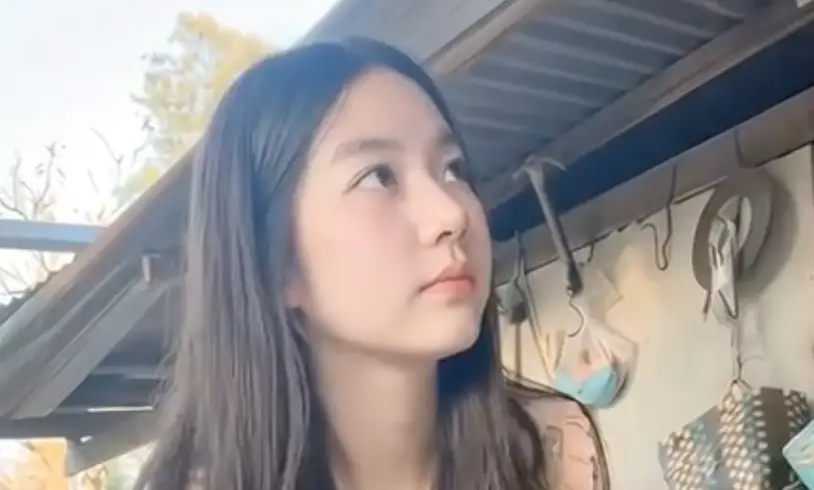 清纯小妹
